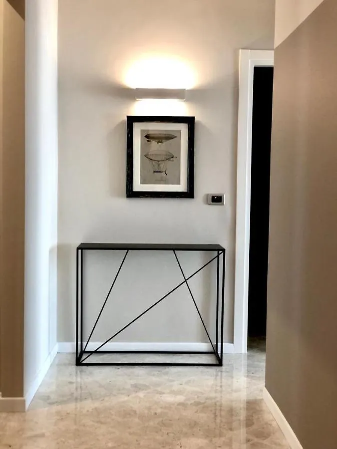 Laus Via Sparano App.2- Lux & Design New! Bari Apartament