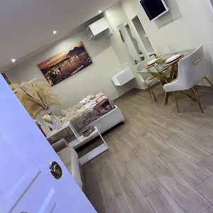 https://la-dimora-dei-sogni.hotels-amalfi.com